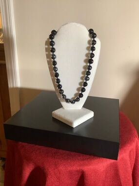Blown glass, clear & black knotted Beaded Necklace, with magnetic clasp